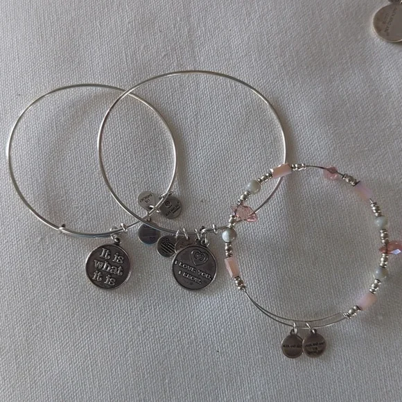 Alex and Ani bracelet 9 totel - Picture 9 of 10